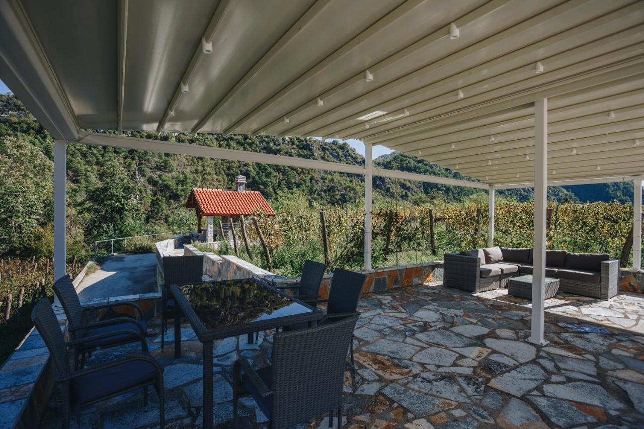 Eco Winery Lipovac Apartments Cetinje Eksteriør billede